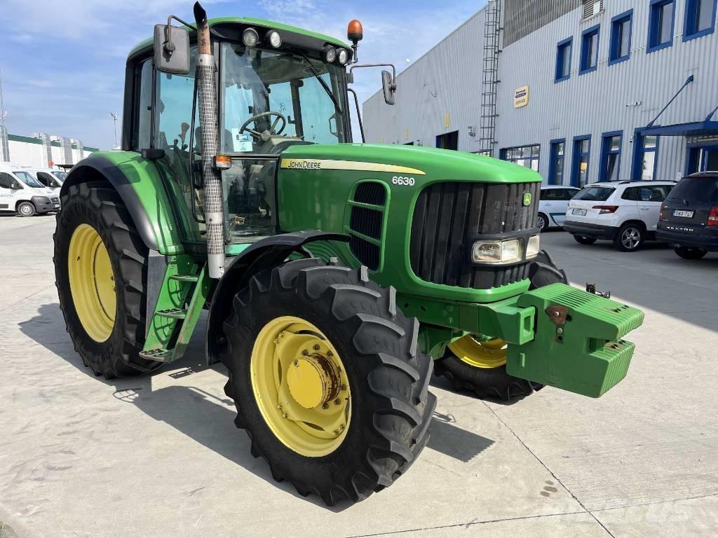 John Deere 6630 Tractoare