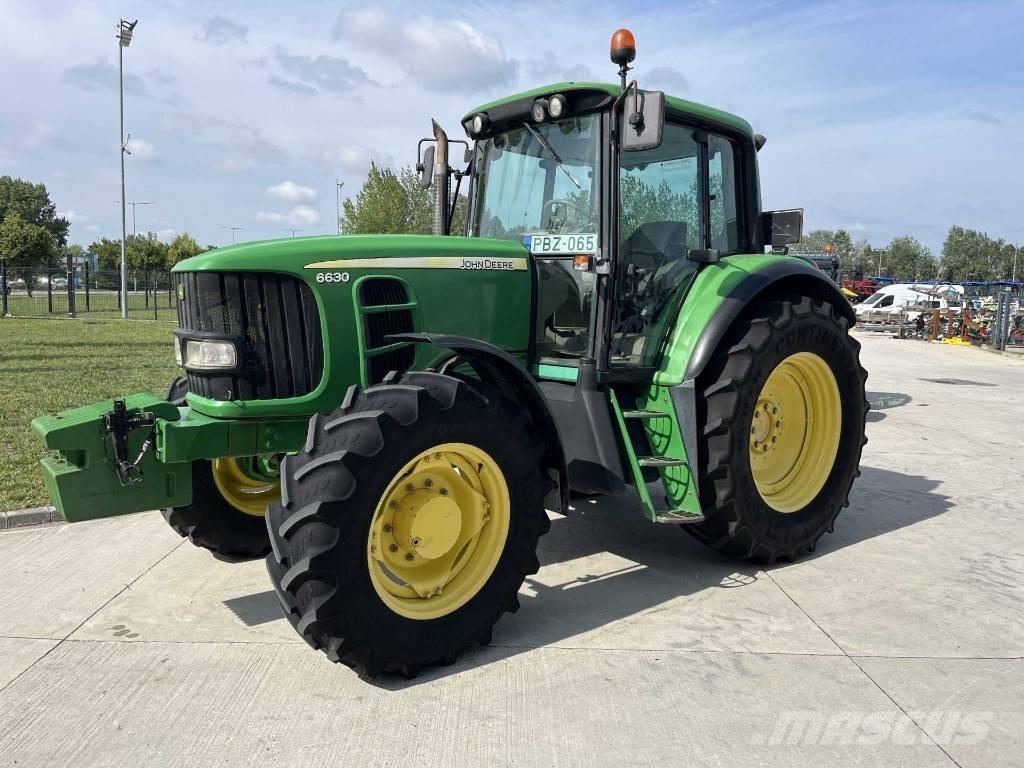John Deere 6630 Tractoare