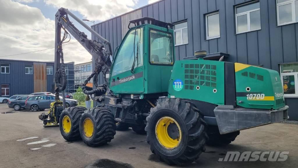 John Deere 1070 D Combine forestiere