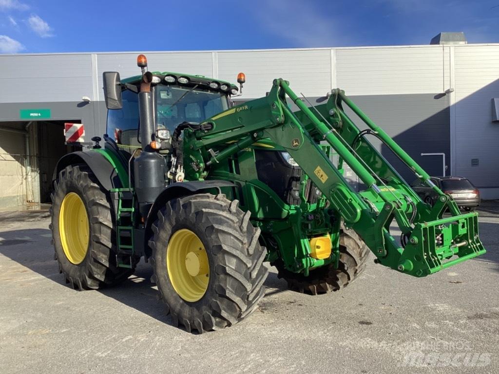 John Deere 6250 R Tractoare