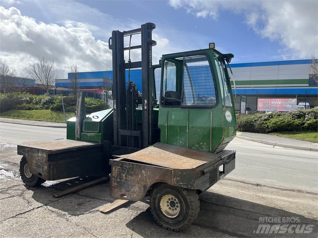 Combilift C5000SL Încarcator lateral