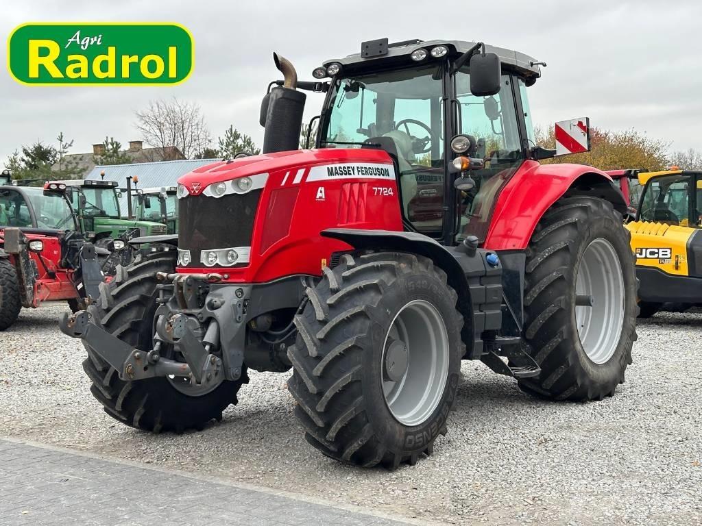 Massey Ferguson 7724 Tractoare