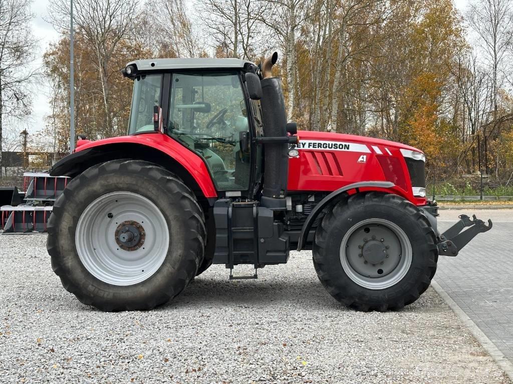 Massey Ferguson 7724 Tractoare