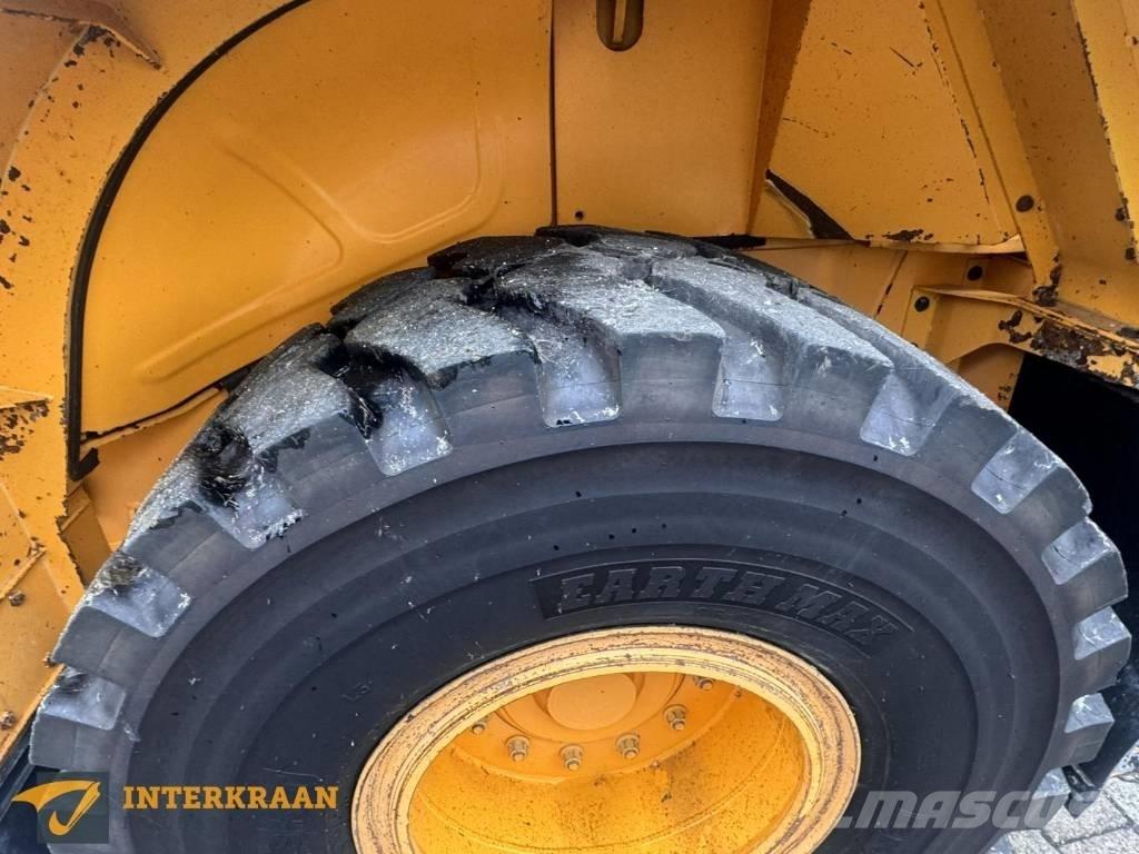 Hyundai HL 955 A Incarcator pe pneuri