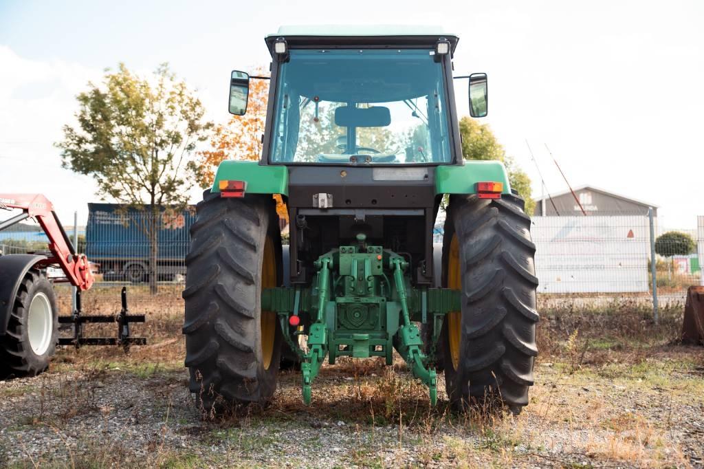 John Deere 3640 Tractoare