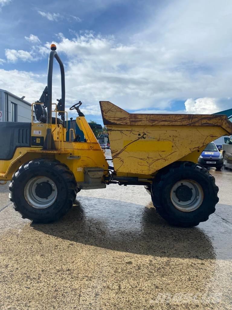 NC STE9 Minitractor de teren