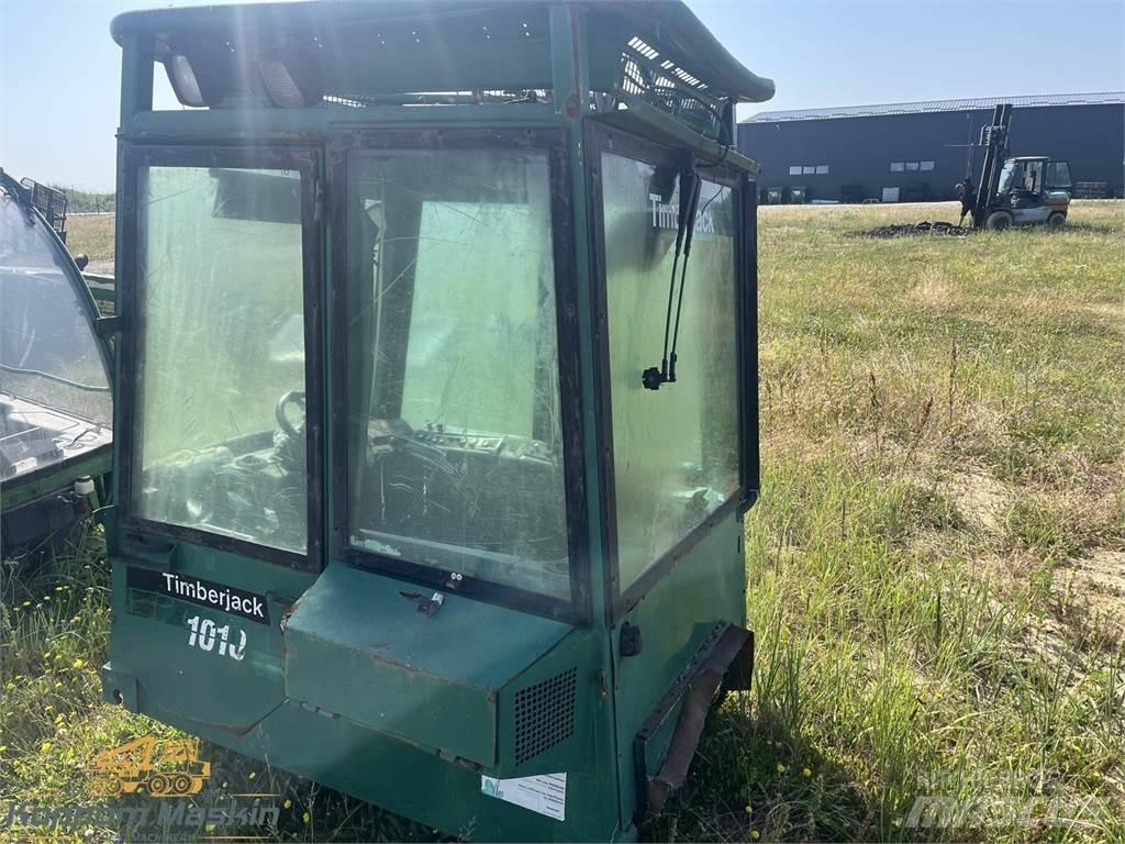 Timberjack 1010 Cabine si interior