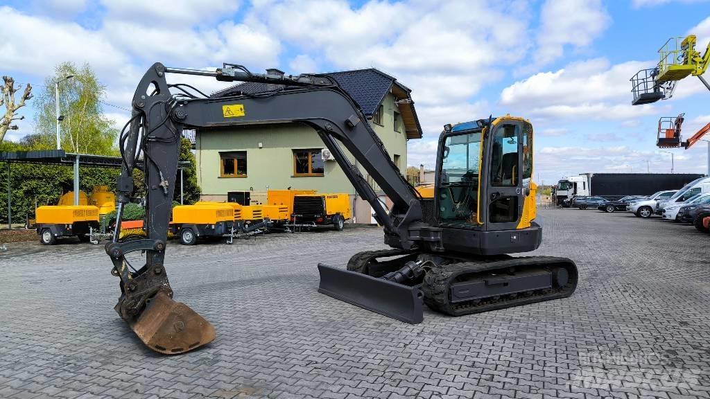 Volvo ECR 88 D Excavatoare 7t - 12t