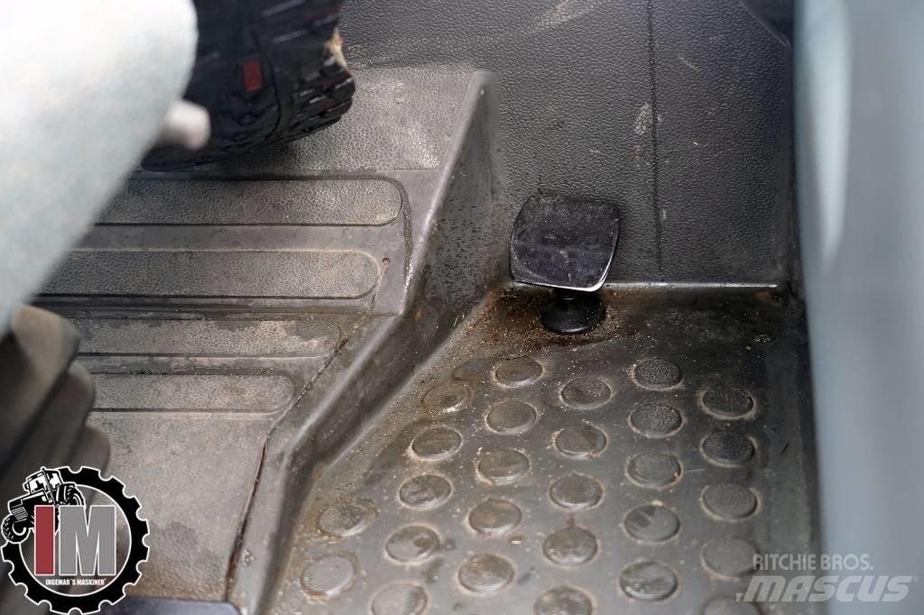 Valtra A 72 - Traktor Tractoare