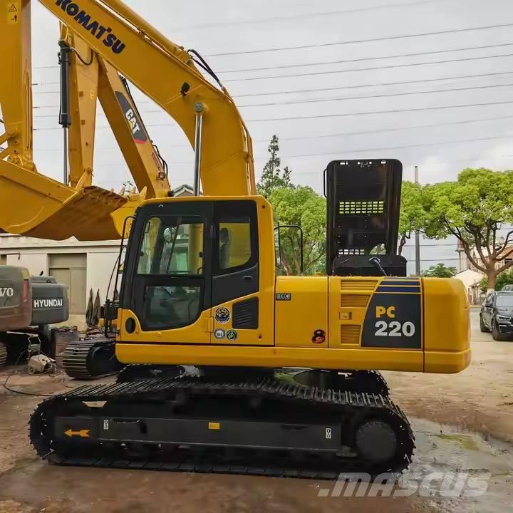 Komatsu PC220-8 Excavatoare pe șenile
