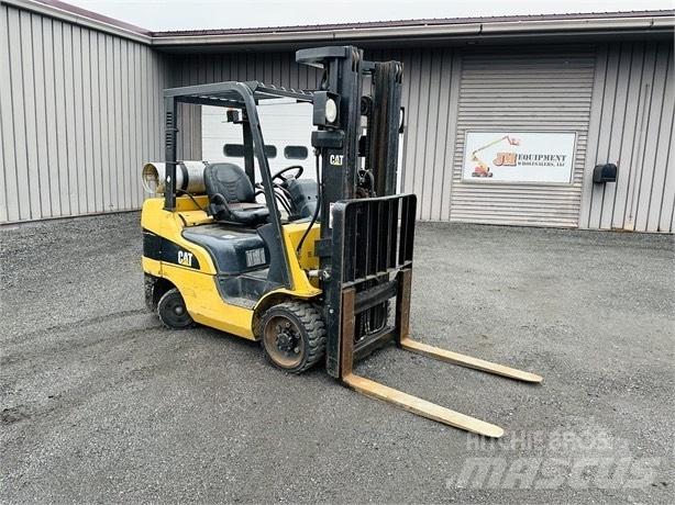 CAT C 6000 Stivuitoare de containere