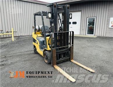 CAT C 6000 Stivuitoare de containere