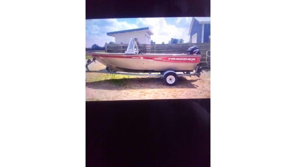  tracker 16 Foot Motoare marine auxiliare