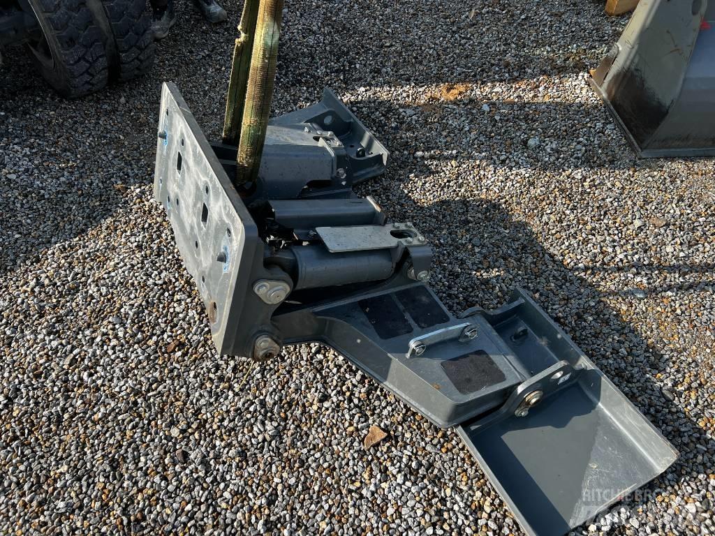 Wacker Neuson EW 65 Sasiuri si suspensii