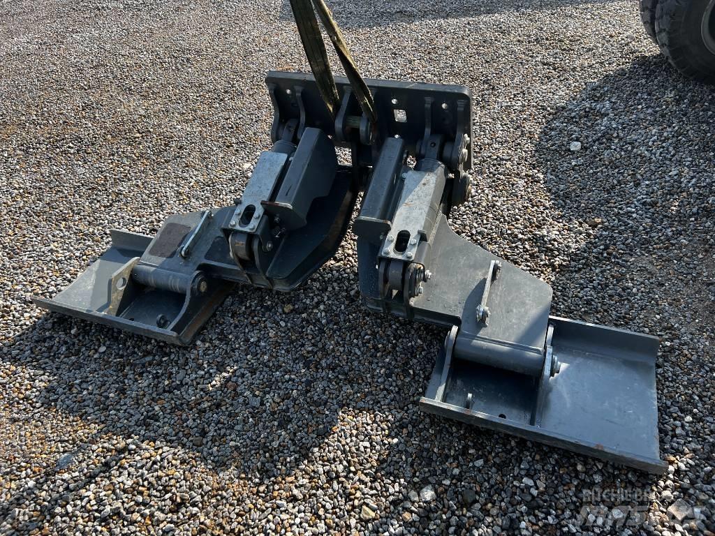 Wacker Neuson EW 65 Sasiuri si suspensii