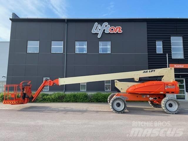 JLG M600JP Bomlift Nacele cu brat articulat