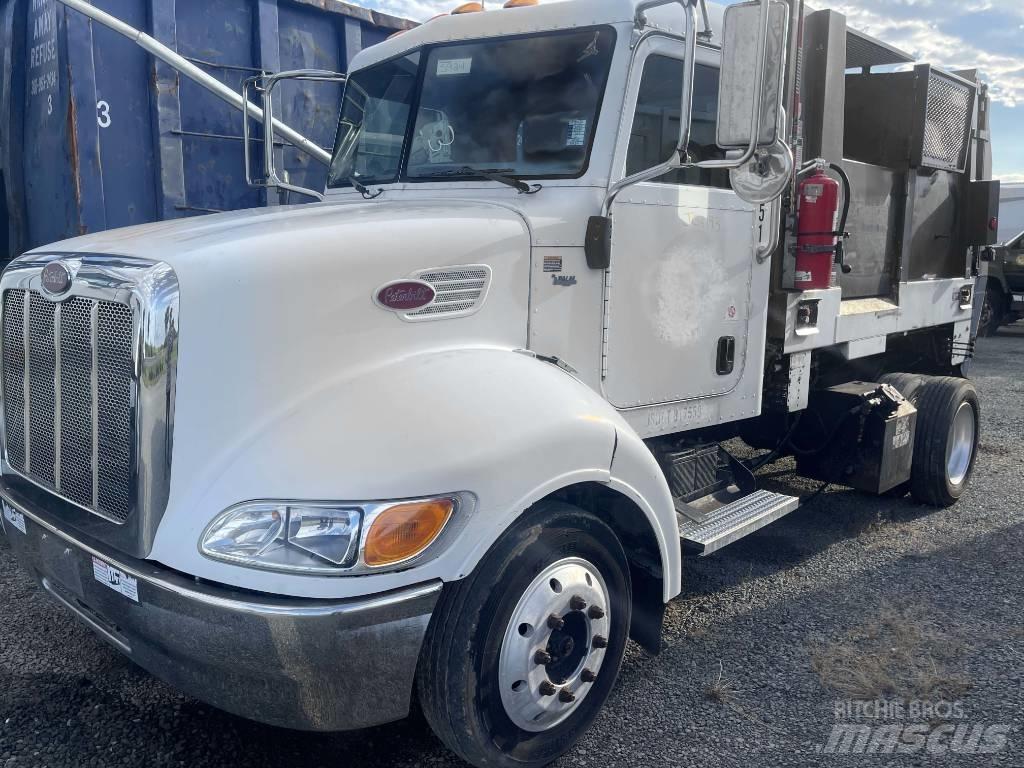 Peterbilt 330 Camion de deseuri