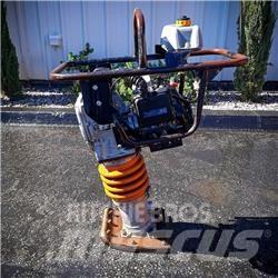MultiQuip MT 65 H Compactor