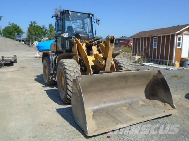 CAT 914M Incarcator pe pneuri