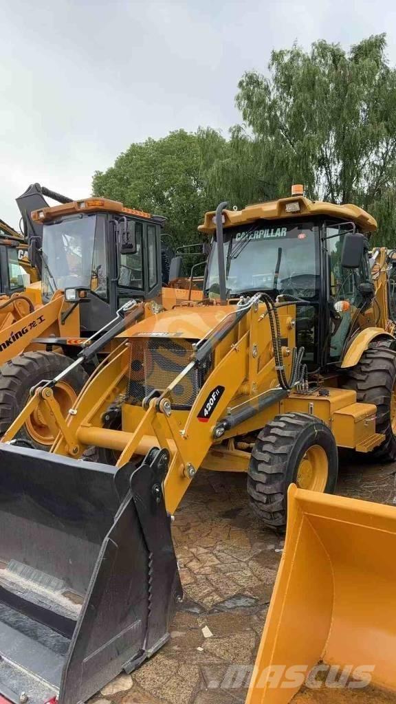 CAT 420 F Buldoexcavatoare