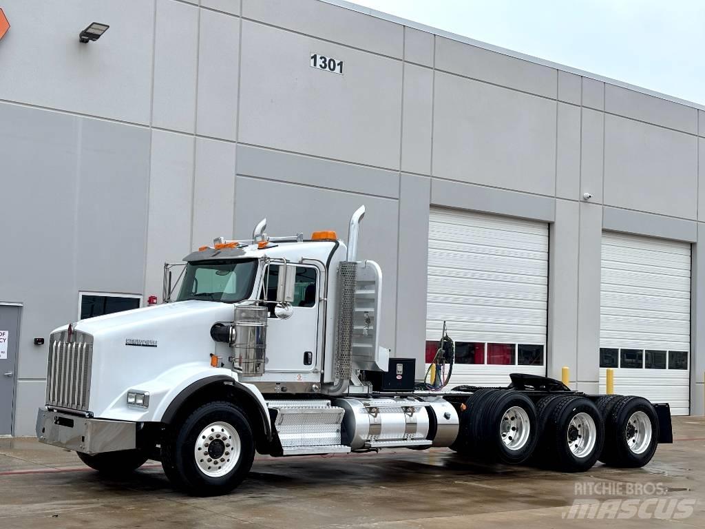 Kenworth T 800 Autotractoare