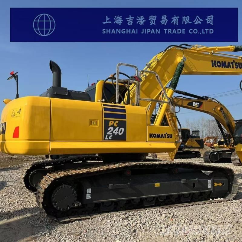 Komatsu PC 240 Excavatoare pe șenile
