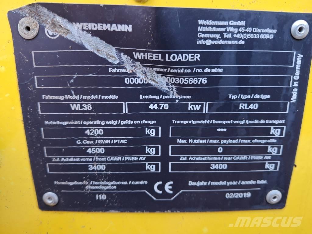 Wacker Neuson WL 38 Incarcator pe pneuri