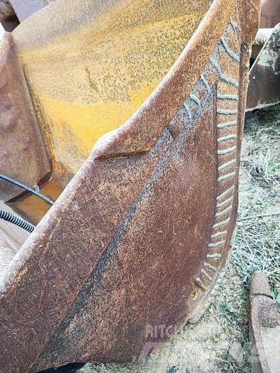 Ammann CAT320B-LN Pistoane
