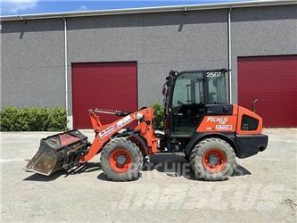 Kubota DR2507 Incarcator pe pneuri
