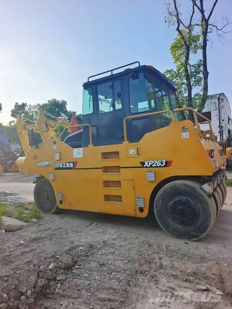 XCMG XP263 Excavatoare pe șenile
