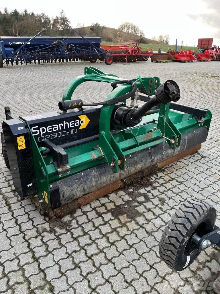 Spearhead Q 2500 HD Cositoare de iarba