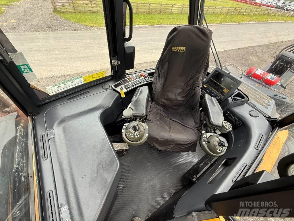 Ponsse Ergo 6W Combine forestiere
