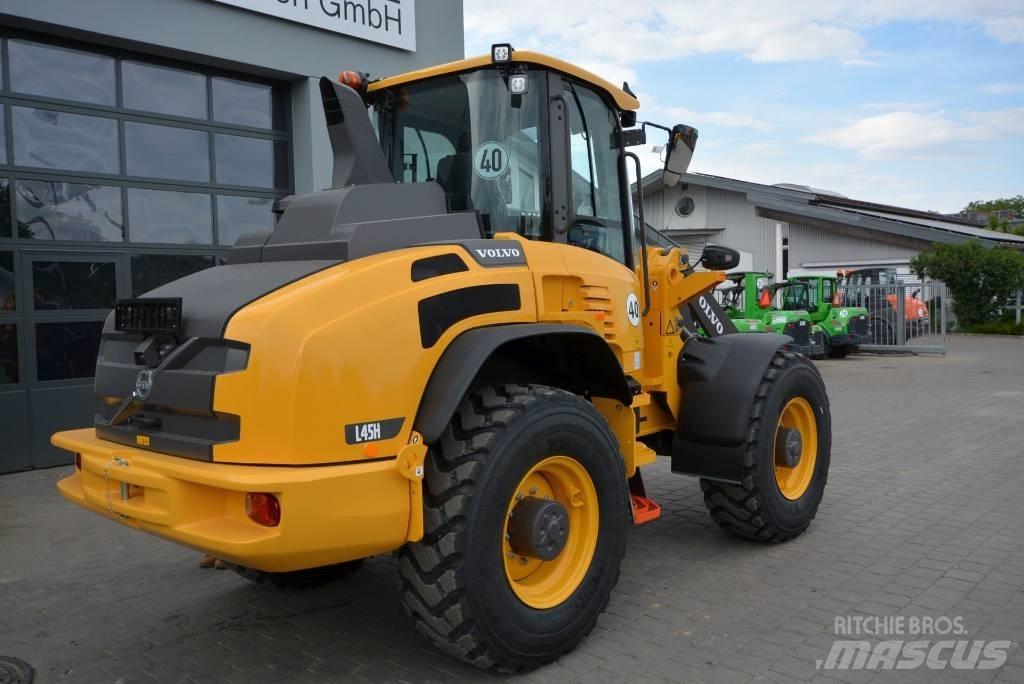 Volvo L 45 HS Incarcator pe pneuri