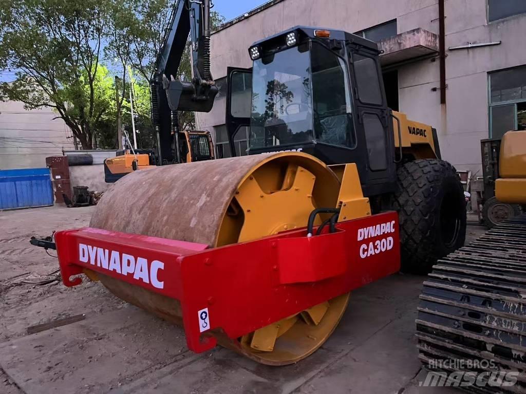 Dynapac CA 30 D Compactoare monocilindrice