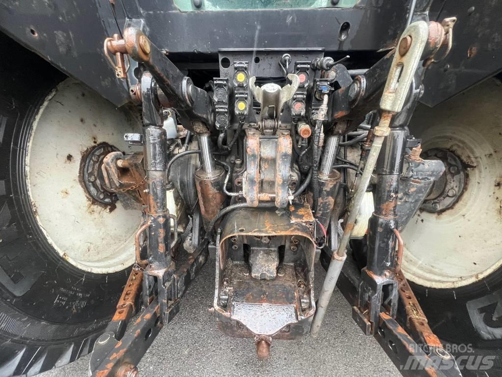 Valtra M 150-4 Tractoare