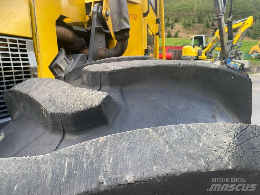 Welte W 210 Utilaje de manevrarea a bustenilor