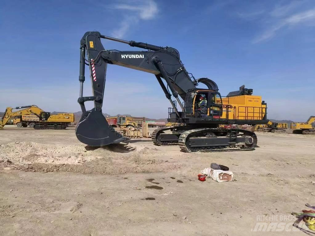 Hyundai HX1250 Excavatoare pe șenile
