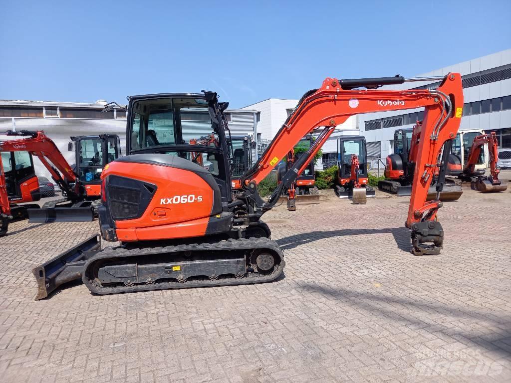 Kubota KX060-5KGLS2F Mini excavatoare < 7t