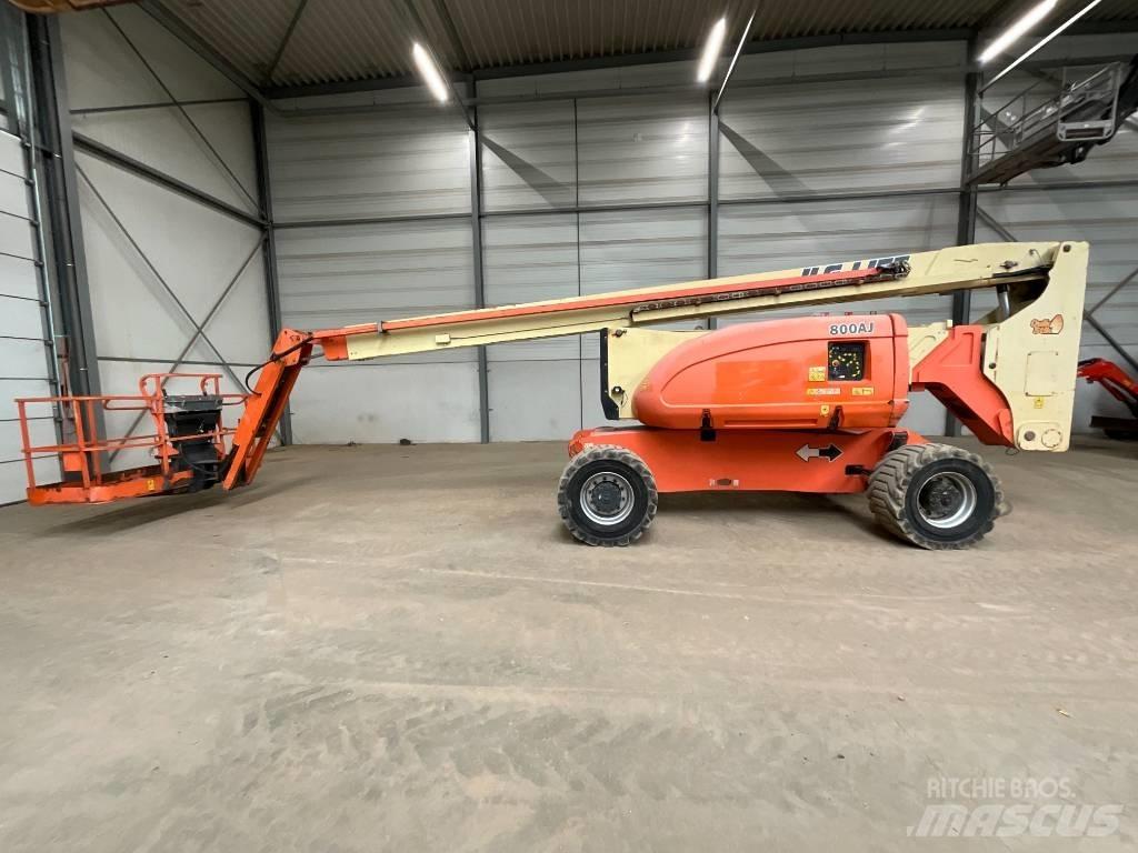 JLG 800 AJ Nacele cu brat articulat