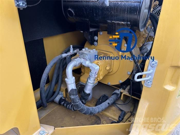 CAT 307E2/E Mini excavatoare < 7t