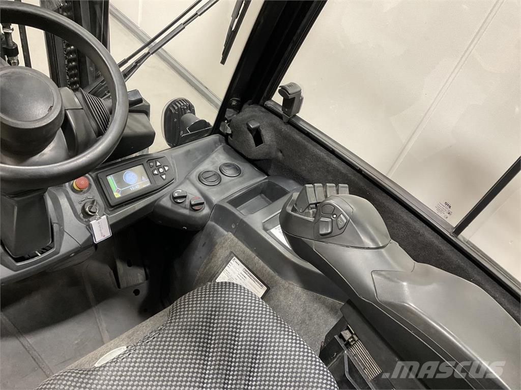 CAT EP35N Stivuitor electric