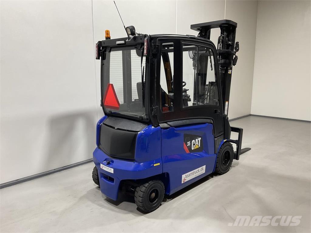 CAT EP35N Stivuitor electric