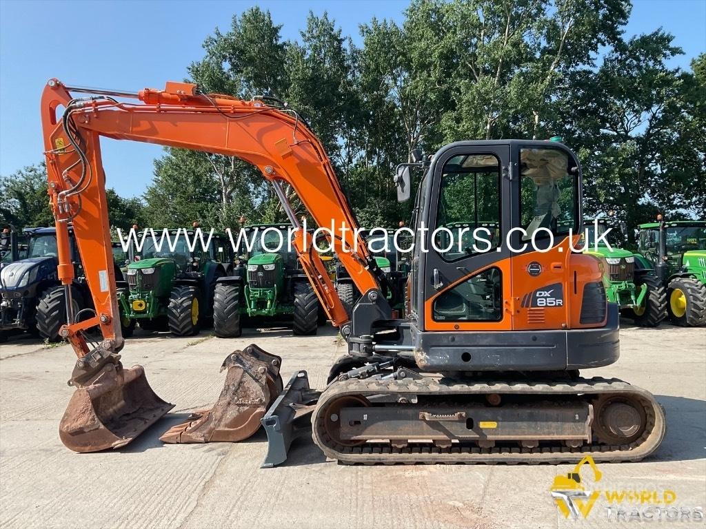 Doosan DX 85 R-3 Excavatoare 7t - 12t