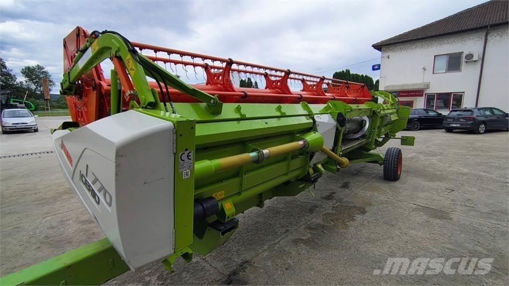 CLAAS CERIO 770 Capete pentru culegatoare