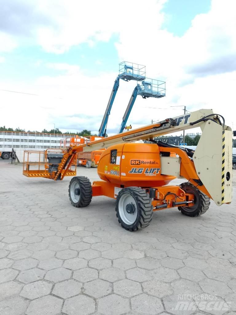 JLG 600 AJ Nacele cu brat articulat