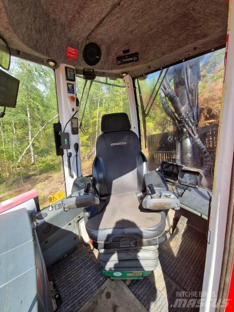 Komatsu 865 Transportoare