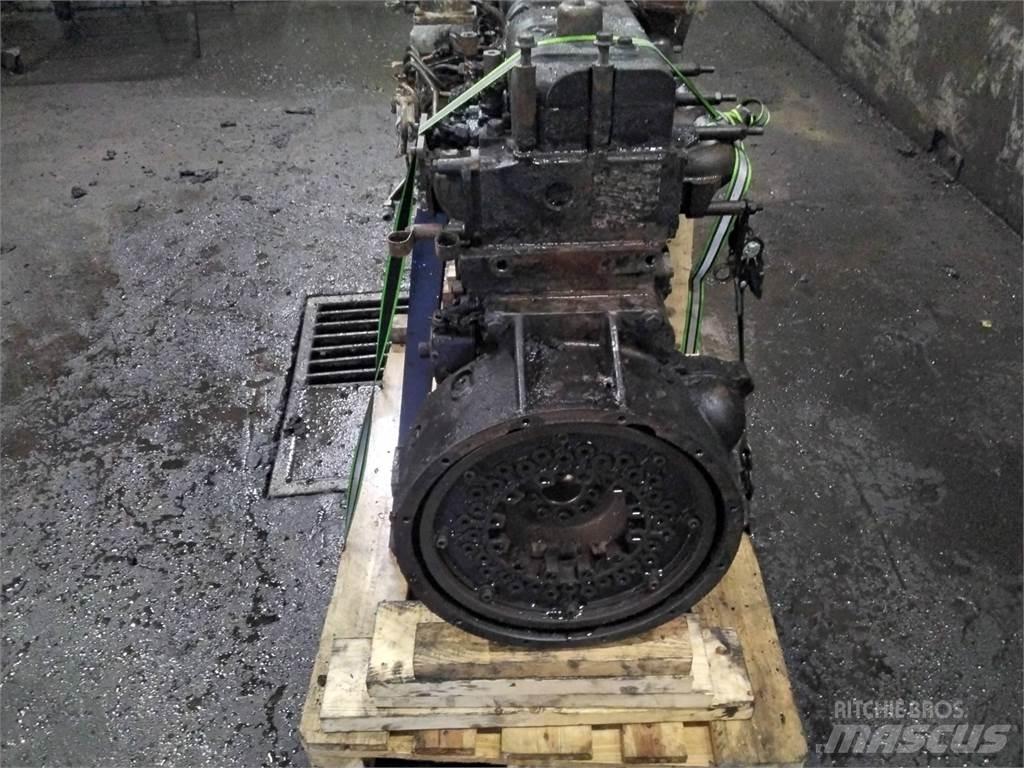 Sisu Komatsu 895 Motoare