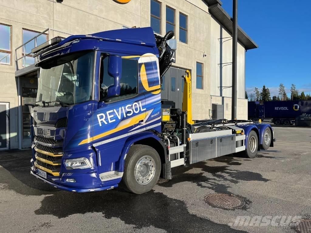 DAF XD 450 FAN Camioane cu macara