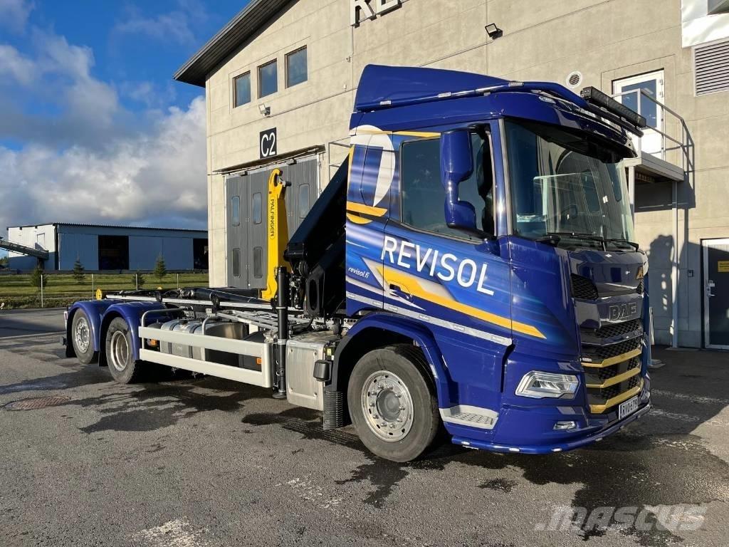 DAF XD 450 FAN Camioane cu macara