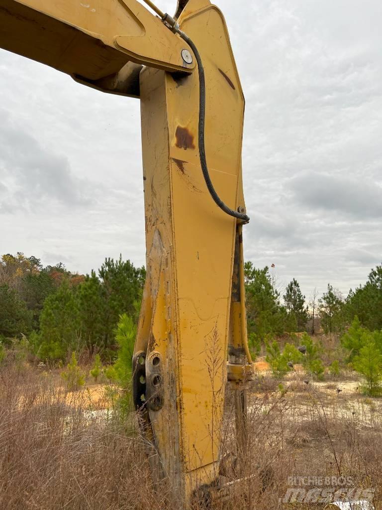 CAT 330 CL Excavatoare pe șenile
